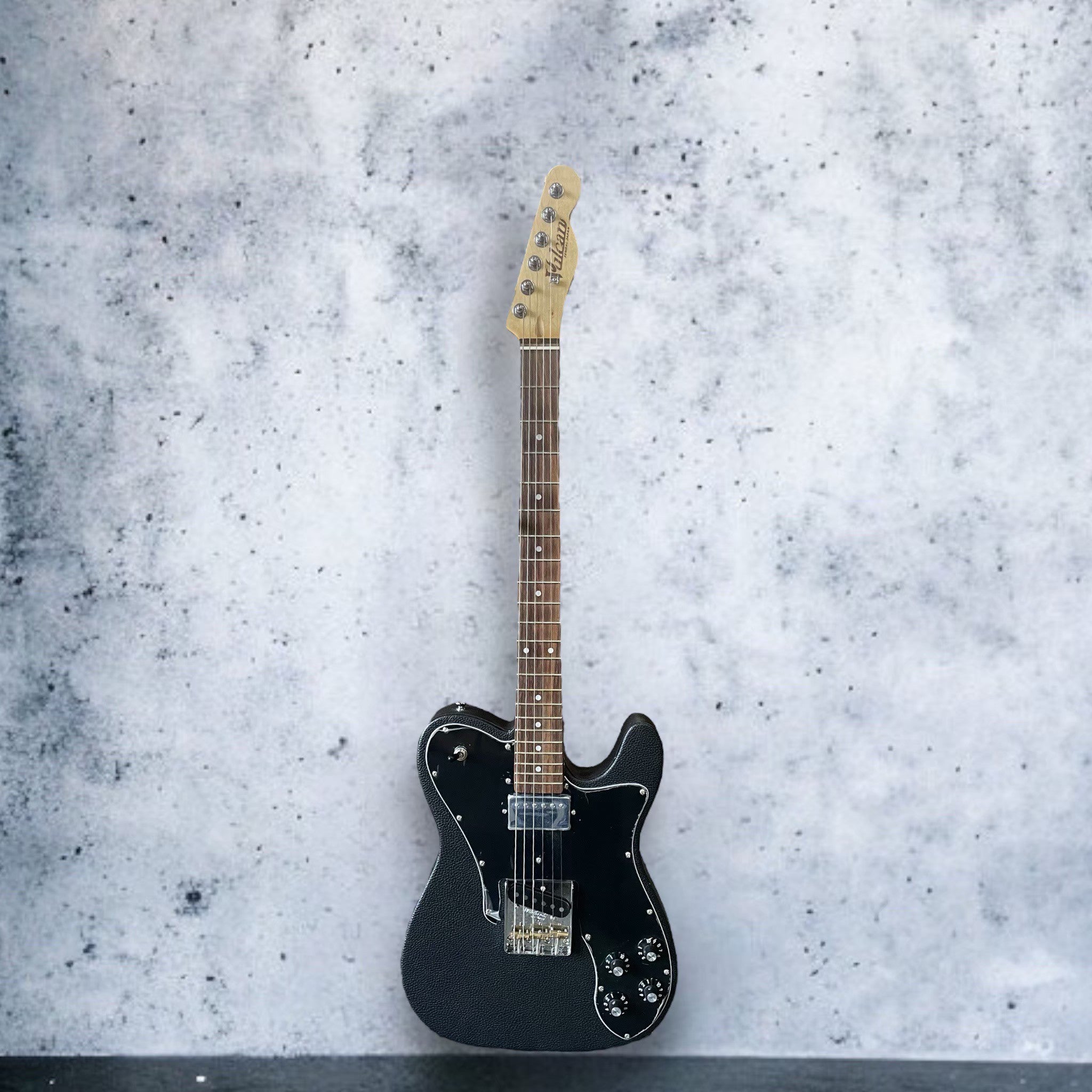 Vulcan Guitar　【フェイクレザー仕様のテレキャスターカスタムタイプ】